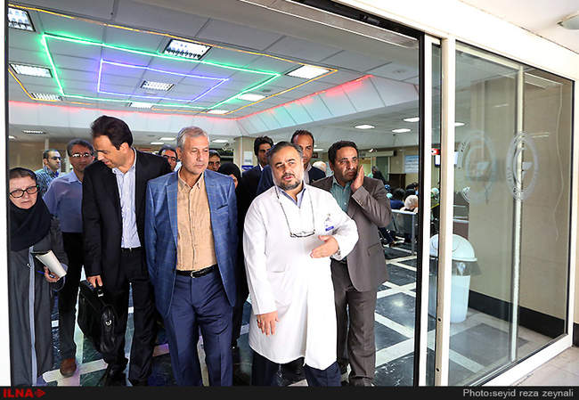 عیادت وزیر تعاون، کار و رفاه اجتماعی از مصدومین حادثه ذوب آهن اصفهان 