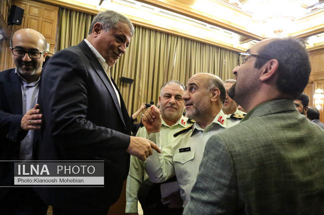 حضور سردار حسین رحیمی فرمانده انتظامی تهران در صحن علنی شورای شهر ته