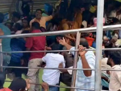 ازدحام جمعیت در معبدی در هند ۷ کشته و ده‌ها مجروح بر جای گذاشت