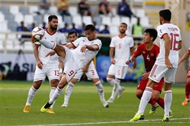 عکس های جالب فوتبال دنیا/از کری خانی هواداران ایران در بازی با ویتنام