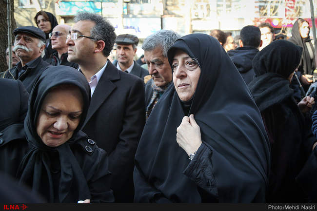 مراسم تشییع پیکر پوران شریعت‌رضوی همسر دکتر علی شریعتی