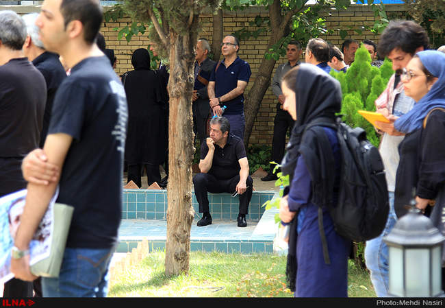 مراسم تشییع پیکر جمشید ارجمند