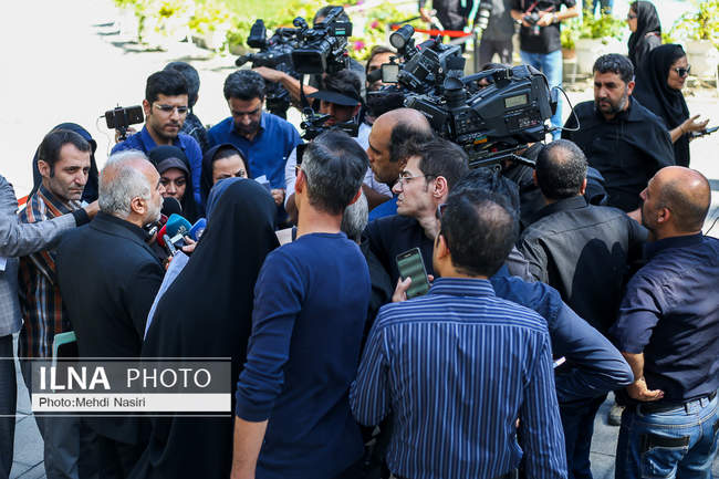 در حاشیه جلسه امروز هیئت دولت