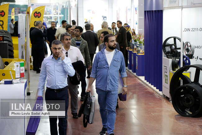 حال و هوای نمایشگاه بین المللی تهران