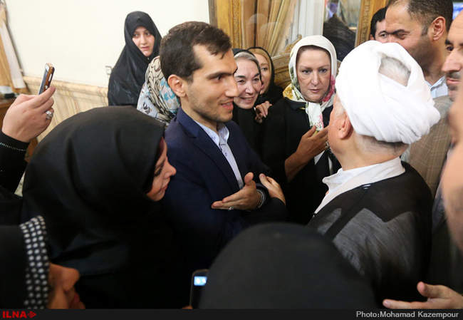 دیدار اصحاب فرهنگ، هنر و رسانه با آیت الله هاشمی رفسنجانی رئیس مجمع ت