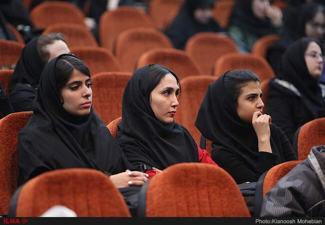 نشست «سه قطره خون» در دانشگاه علامه طباطبایی با حضور امام و مطهری