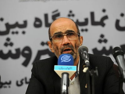 تولید نفت مناطق نفت‌خیز جنوب به ۳ میلیون و ۳۰۰ هزار بشکه افزایش/توسعه دو میدان نفتی با همکاری شرکت‌های خارجی 