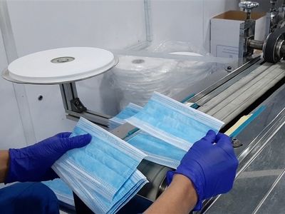 توقیف بیش از 5 هزار قلم ماسک و محلول ضدعفونی کننده