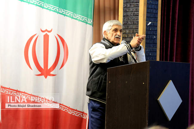 چهارمین روز مراسم گرامیداشت دهه فجر انقلاب اسلامی 