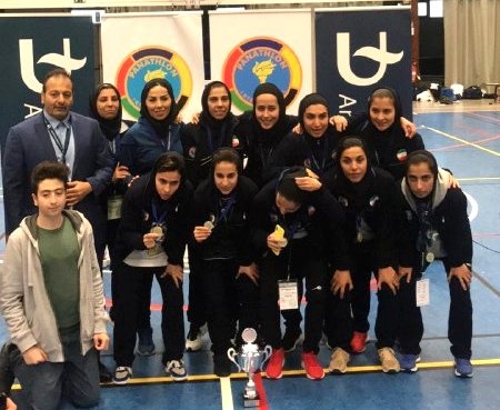 بانوان فوتسالیست ایران قهرمان شدند/ اهتزاز پرچم ایران در قلب اروپا