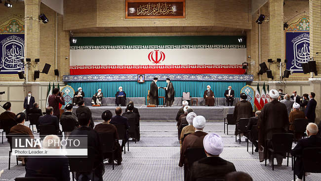 مراسم تنفیذ حکم سیزدهمین دوره ریاست جمهوری اسلامی ایران‌