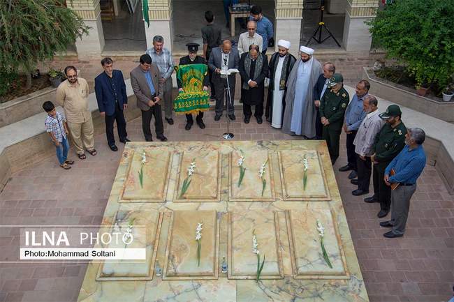 کرامت در زیر پرچم سبز رضوی 