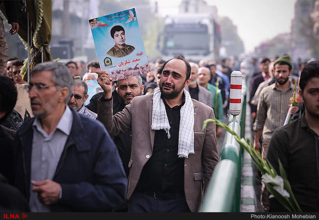 مراسم تشییع پیکر پاک 54 شهید دفاع مقدس نیروی انتظامی از مقابل دانشگاه تهران
