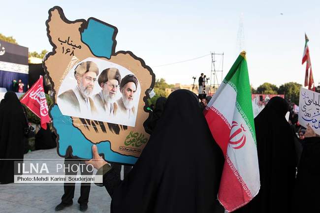 مراسم بزرگداشت رهبر شهید انقلاب در اصفهان