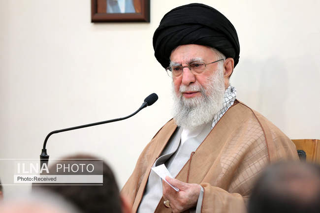 حضرت آیت الله خامنه‌ای در دیدار با وزیر کشور و استانداران