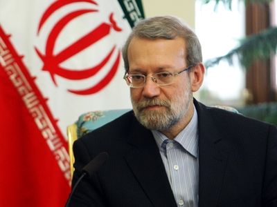 لاریجانی شهادت گروهبان دانایی‌فر را تسلیت گفت