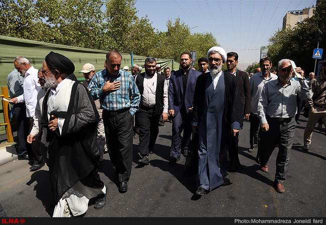 راهپیمایی نمازگزاران در سالگرد شهدای فاجعه منا - تهران 
