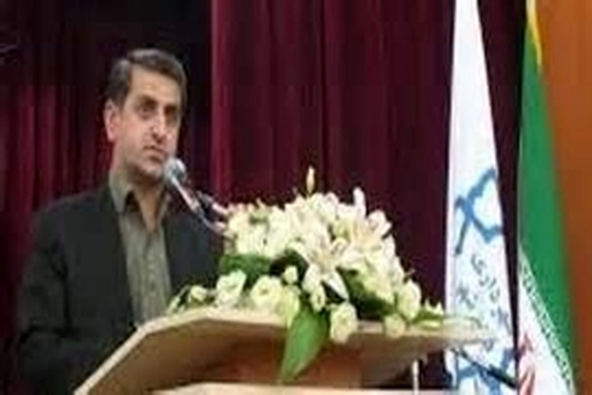 جشن ۲۲۰۰ نفری دختران انقلاب در قائم شهر برگزار شد