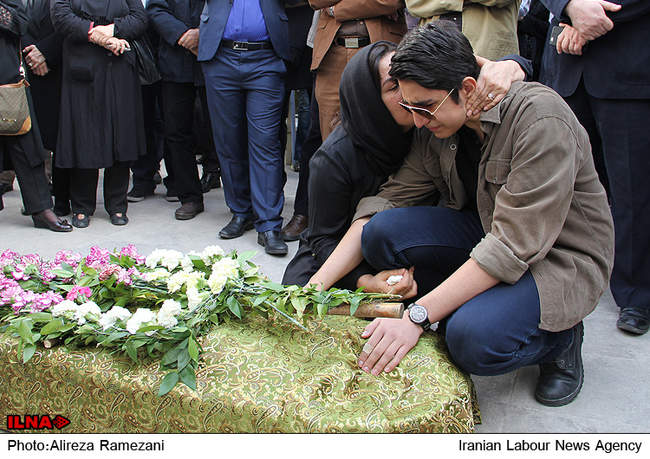 مراسم تشییع پیکر مستندساز پیشکسوت سینمای ایران