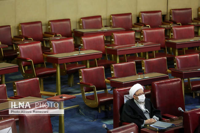 هشتمین اجلاس رسمی پنجمین دوره مجلس خبرگان رهبری 