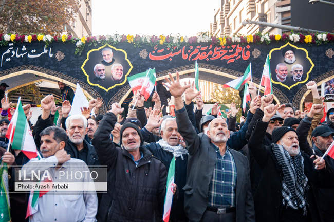 مراسم تشییع پیکر مطهر ۱۰۰ شهید گمنام دفاع مقدس در تهران / 1