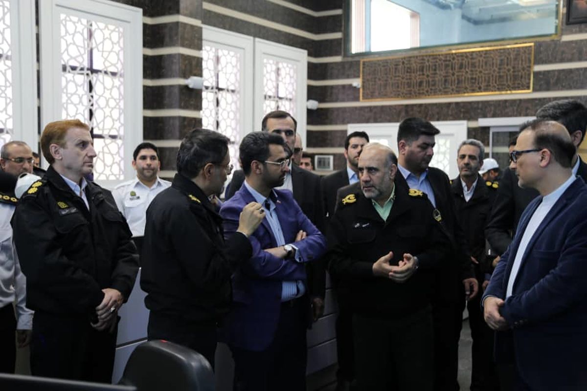 اداره بهتر ترافیک تهران با همکاری وزارت ارتباطات 