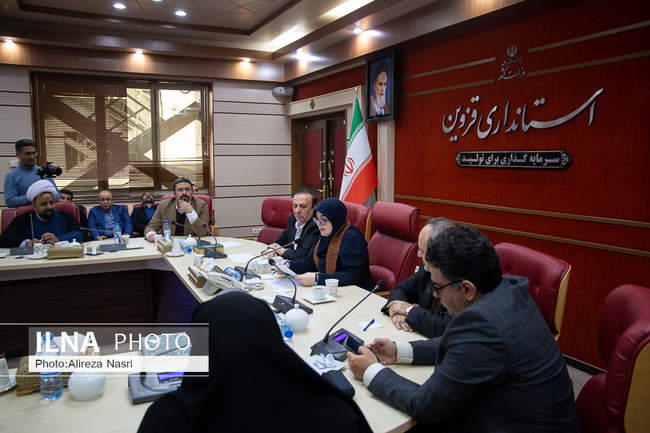 نشست خبری سخنگوی دولت با خبرنگاران قزوینی 