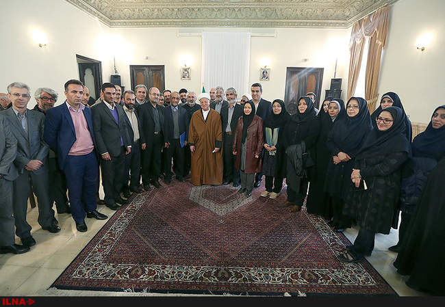 دیدار جمعی از شرکت‌کنندگان در همایش صد و هفتادمین سال تأسیس دارالفن