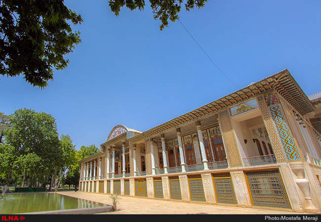 باغ موزه عفیف آباد در شیراز