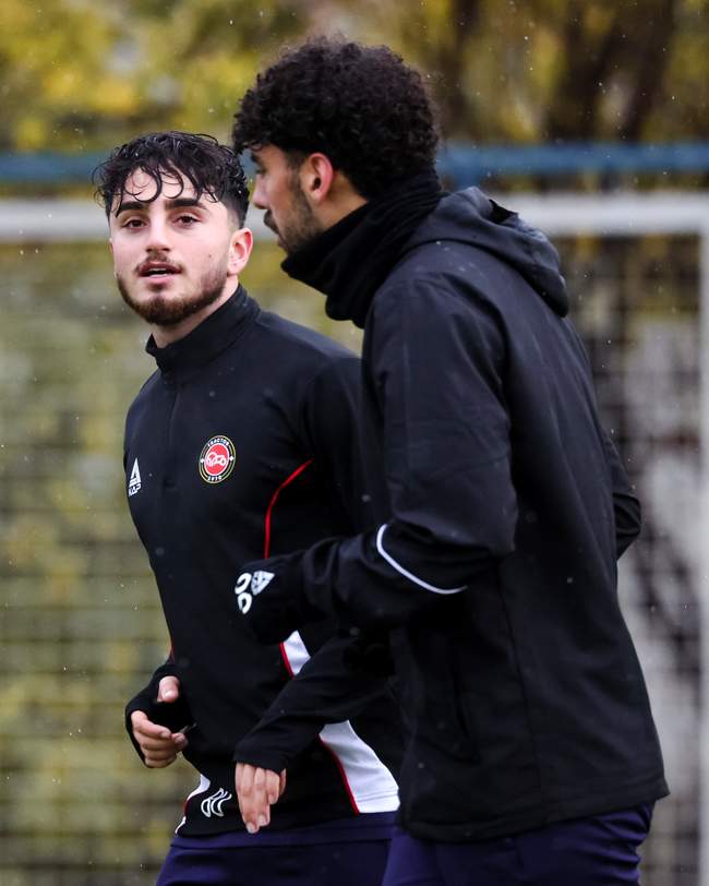 گزارش تصویری تمرین تراکتور در هوای بارانی