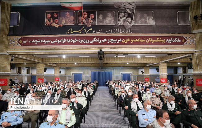 دیدار پیشکسوتان دفاع مقدس با رهبر انقلاب اسلامی  