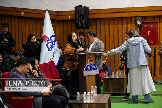 نشست خبری این هفته سخنگوی دولت در شهرستان شازند