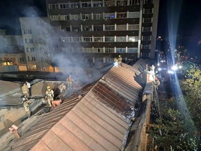 حریق انبار لوازم بهداشتی خیابان سعدی اطفا شد