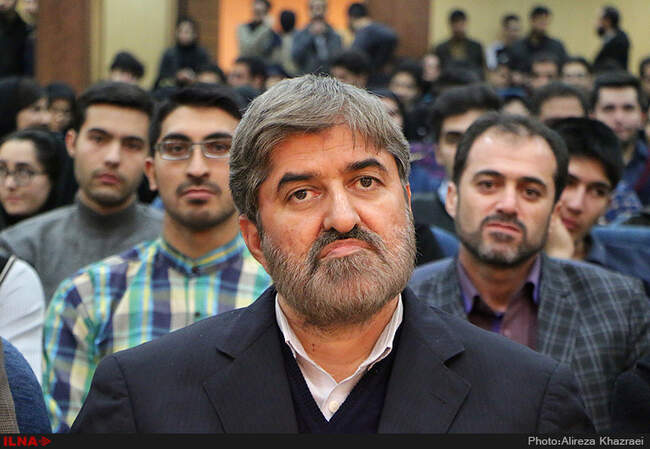 جلسه پرسش و پاسخ دانشجویان دانشگاه علامه طباطبایی در آستانه روز دانشجو