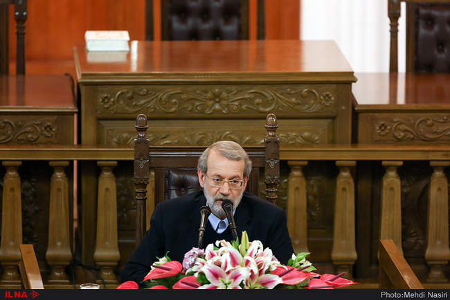 نشست خبری علی لاریجانی