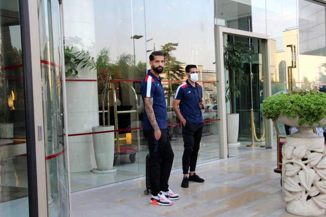 گزارش تصویری: حرکت تیم گل گهر سیرجان به سمت ورزشگاه آزادی جهت دیدار ب�