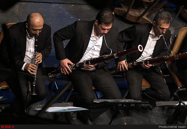 کنسرت ارکستر موسیقی ملی به رهبری لوریس چکناواریان