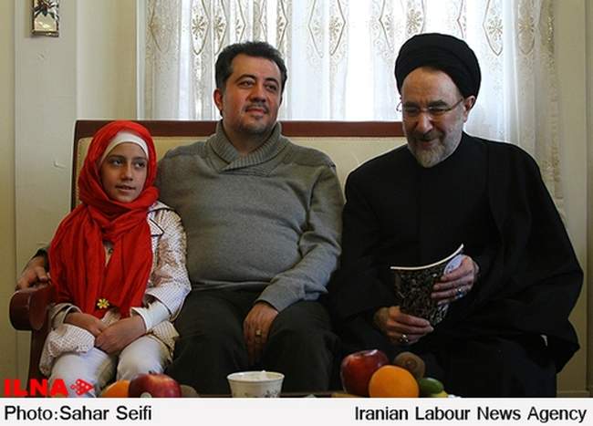 حضور سیدمحمد خاتمی در جمع خانواده شهید تندگویان