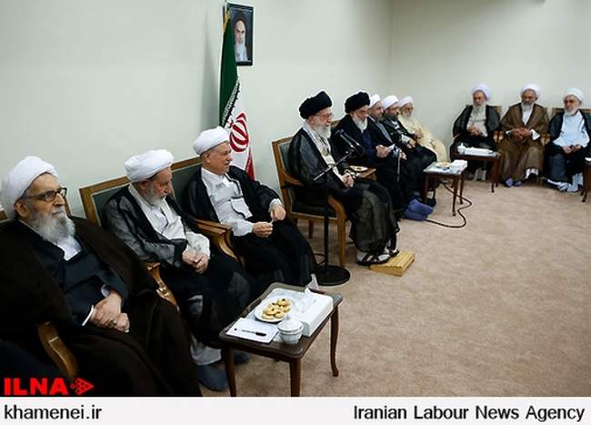 اعضای مجلس خبرگان رهبری صبح امروز با رهبر انقلاب اسلامی دیدار کردند