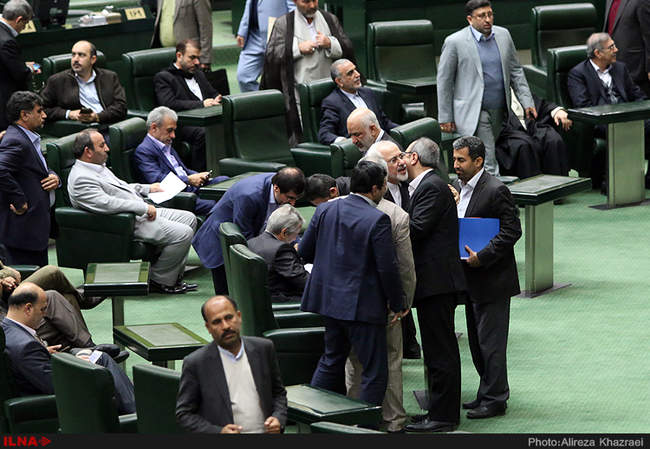 تقدیم لایحه بودجه سال 95 به مجلس شورای اسلامی/2