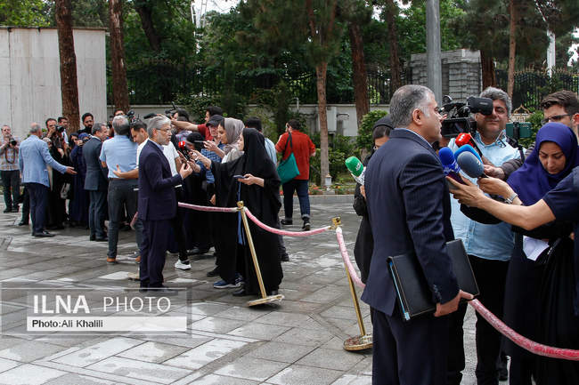 حاشیه جلسه هیات دولت - ۱۰ اردیبهشت