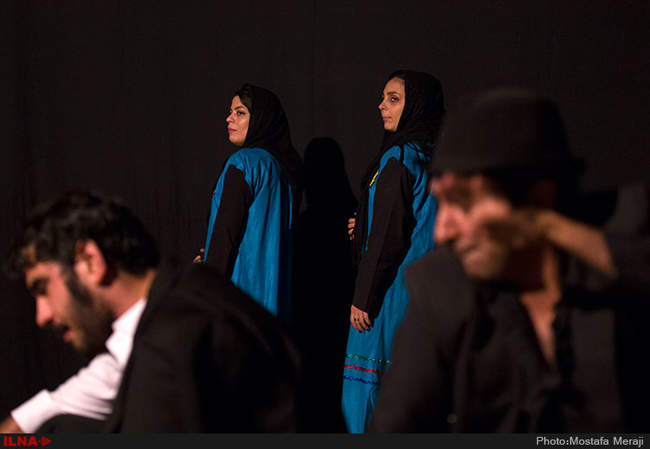 نمایش بگو حرام در هفدهمین جشنواره تئاتر  استان قم