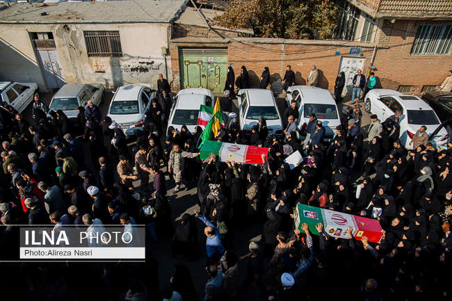 تشییع هشت لاله زهرایی در قزوین