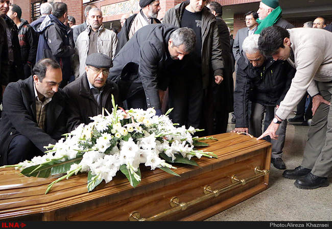 مراسم تشییع  پیکر مرحوم احمد منزوی