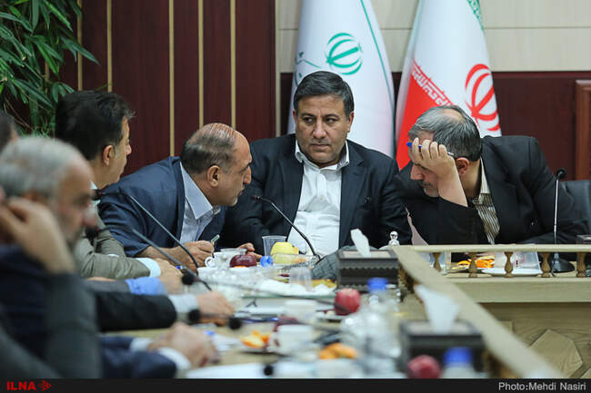 نشست مشترک اعضای شورای شهر تهران با محمدرضا مقیمی استاندار تهران