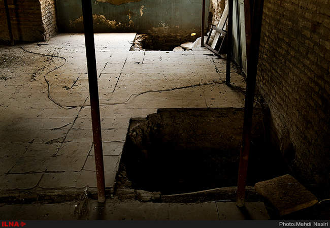 در داخل عمارت مسعودیه چه می گذرد؟