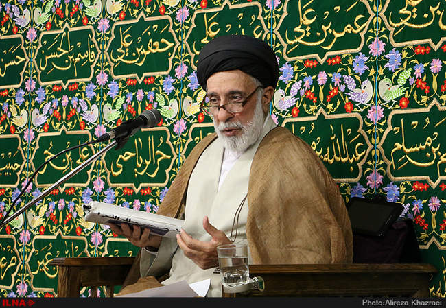 مراسم شب قدر با حضور حجت‌السلام سید هادی خامنه ای در دارالزهرا ولنجک