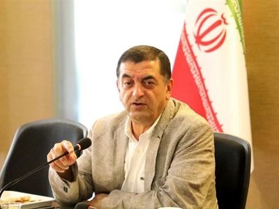 فشار  بر کارگر و کارفرما انگیزه فعالیت را از آنها سلب کرده/ نظام مالیاتی کشور ناعادلانه است