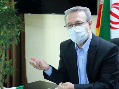 کمیسیون بهداشت و درمان به مسئله حضور دانش‌آموزان و دانشجویان بر سر کلاس درس ورود می‌کند/ با تصمیم‌های غلط، زیرساخت‌های فراهم شده را دور می‌ریزیم 