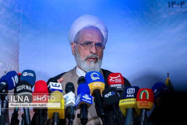   آیت الله اعرافی مدیر حوزه های علمیه کشور 